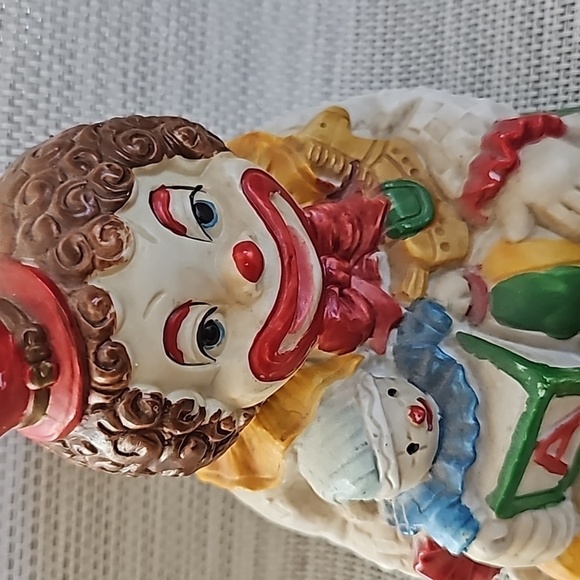 Vintage Ceramic Musical Clown Figurine from the 1970s Wind-Up Music Box - Picture 2 of 6